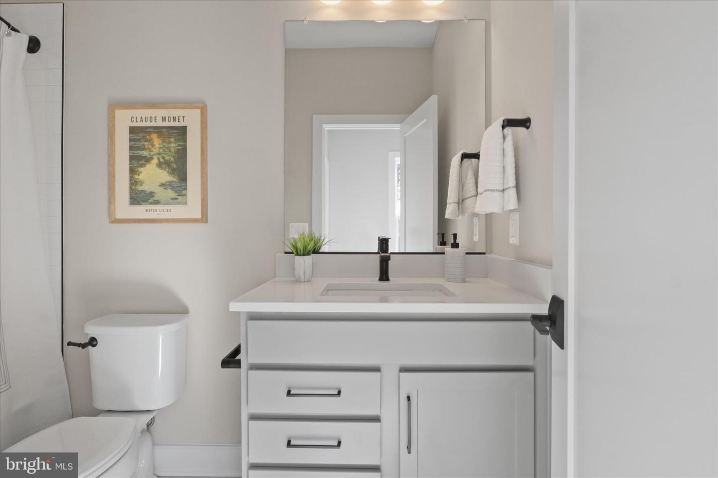 1416 DESALE ST SW, VIENNA, Virginia 22180, 6 Bedrooms Bedrooms, ,6 BathroomsBathrooms,Residential,For sale,1416 DESALE ST SW,VAFX2278098 MLS # VAFX2278098 1416 DESALE ST SW, VIENNA, Virginia 22180, 6 Bedrooms Bedrooms, ,6 BathroomsBathrooms,Residential,For sale,1416 DESALE ST SW,VAFX2278098 MLS # VAFX2278098