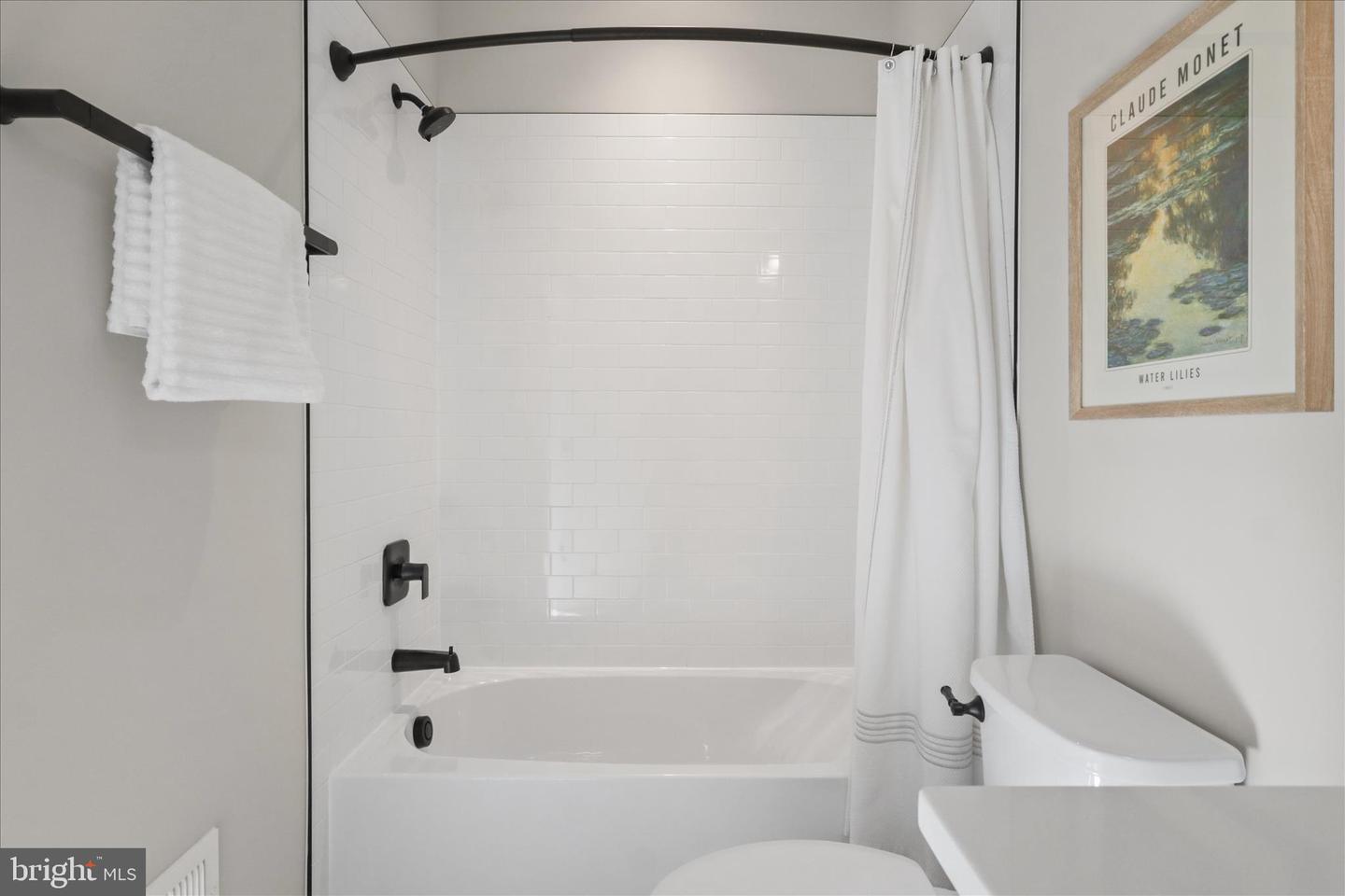 1416 DESALE ST SW, VIENNA, Virginia 22180, 6 Bedrooms Bedrooms, ,6 BathroomsBathrooms,Residential,For sale,1416 DESALE ST SW,VAFX2278098 MLS # VAFX2278098 1416 DESALE ST SW, VIENNA, Virginia 22180, 6 Bedrooms Bedrooms, ,6 BathroomsBathrooms,Residential,For sale,1416 DESALE ST SW,VAFX2278098 MLS # VAFX2278098