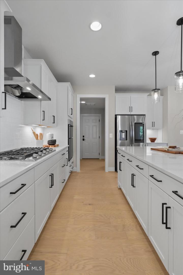 1416 DESALE ST SW, VIENNA, Virginia 22180, 6 Bedrooms Bedrooms, ,6 BathroomsBathrooms,Residential,For sale,1416 DESALE ST SW,VAFX2278098 MLS # VAFX2278098 1416 DESALE ST SW, VIENNA, Virginia 22180, 6 Bedrooms Bedrooms, ,6 BathroomsBathrooms,Residential,For sale,1416 DESALE ST SW,VAFX2278098 MLS # VAFX2278098