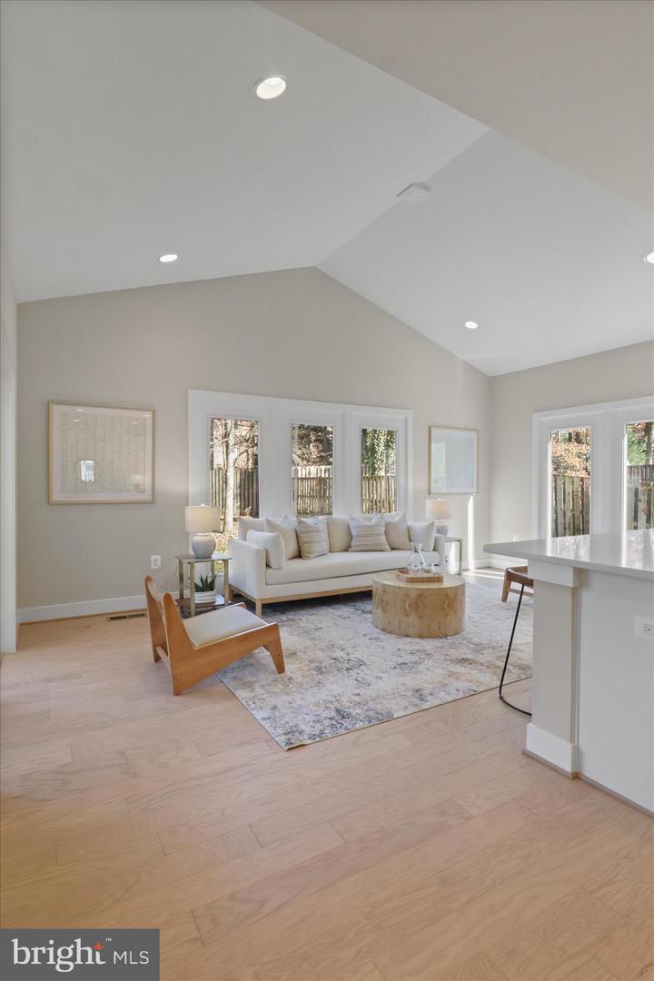 1416 DESALE ST SW, VIENNA, Virginia 22180, 6 Bedrooms Bedrooms, ,6 BathroomsBathrooms,Residential,For sale,1416 DESALE ST SW,VAFX2278098 MLS # VAFX2278098 1416 DESALE ST SW, VIENNA, Virginia 22180, 6 Bedrooms Bedrooms, ,6 BathroomsBathrooms,Residential,For sale,1416 DESALE ST SW,VAFX2278098 MLS # VAFX2278098