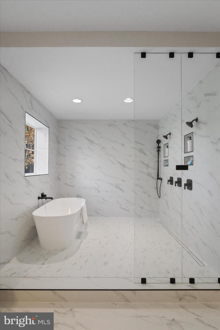 1416 DESALE ST SW, VIENNA, Virginia 22180, 6 Bedrooms Bedrooms, ,6 BathroomsBathrooms,Residential,For sale,1416 DESALE ST SW,VAFX2278098 MLS # VAFX2278098 1416 DESALE ST SW, VIENNA, Virginia 22180, 6 Bedrooms Bedrooms, ,6 BathroomsBathrooms,Residential,For sale,1416 DESALE ST SW,VAFX2278098 MLS # VAFX2278098