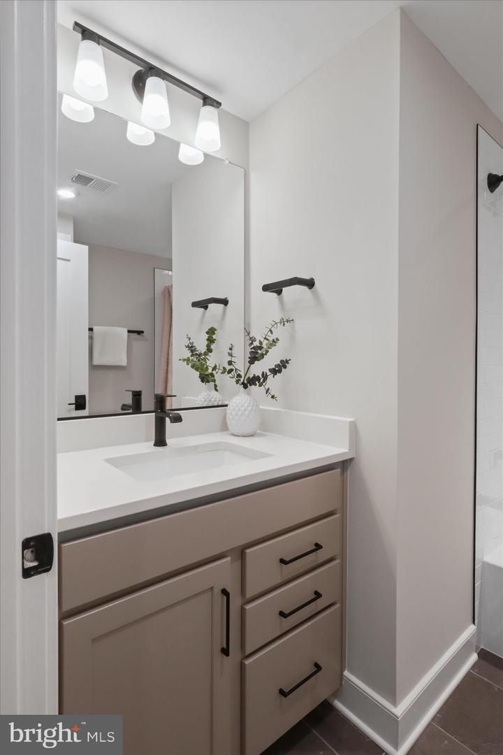 1416 DESALE ST SW, VIENNA, Virginia 22180, 6 Bedrooms Bedrooms, ,6 BathroomsBathrooms,Residential,For sale,1416 DESALE ST SW,VAFX2278098 MLS # VAFX2278098 1416 DESALE ST SW, VIENNA, Virginia 22180, 6 Bedrooms Bedrooms, ,6 BathroomsBathrooms,Residential,For sale,1416 DESALE ST SW,VAFX2278098 MLS # VAFX2278098