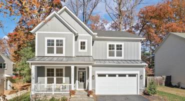 1416 DESALE ST SW, VIENNA, Virginia 22180, 6 Bedrooms Bedrooms, ,6 BathroomsBathrooms,Residential,For sale,1416 DESALE ST SW,VAFX2278098 MLS # VAFX2278098