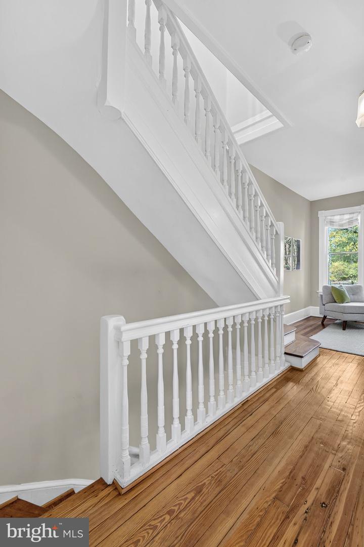 107 KENTUCKY AVE SE, WASHINGTON, District Of Columbia 20003, 4 Bedrooms Bedrooms, ,3 BathroomsBathrooms,Residential,For sale,107 KENTUCKY AVE SE,DCDC2230712 MLS # DCDC2230712 107 KENTUCKY AVE SE, WASHINGTON, District Of Columbia 20003, 4 Bedrooms Bedrooms, ,3 BathroomsBathrooms,Residential,For sale,107 KENTUCKY AVE SE,DCDC2230712 MLS # DCDC2230712