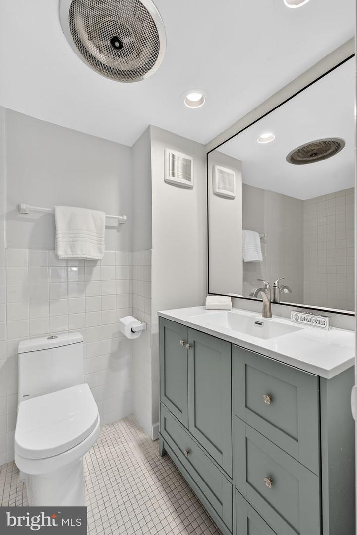 107 KENTUCKY AVE SE, WASHINGTON, District Of Columbia 20003, 4 Bedrooms Bedrooms, ,3 BathroomsBathrooms,Residential,For sale,107 KENTUCKY AVE SE,DCDC2230712 MLS # DCDC2230712 107 KENTUCKY AVE SE, WASHINGTON, District Of Columbia 20003, 4 Bedrooms Bedrooms, ,3 BathroomsBathrooms,Residential,For sale,107 KENTUCKY AVE SE,DCDC2230712 MLS # DCDC2230712