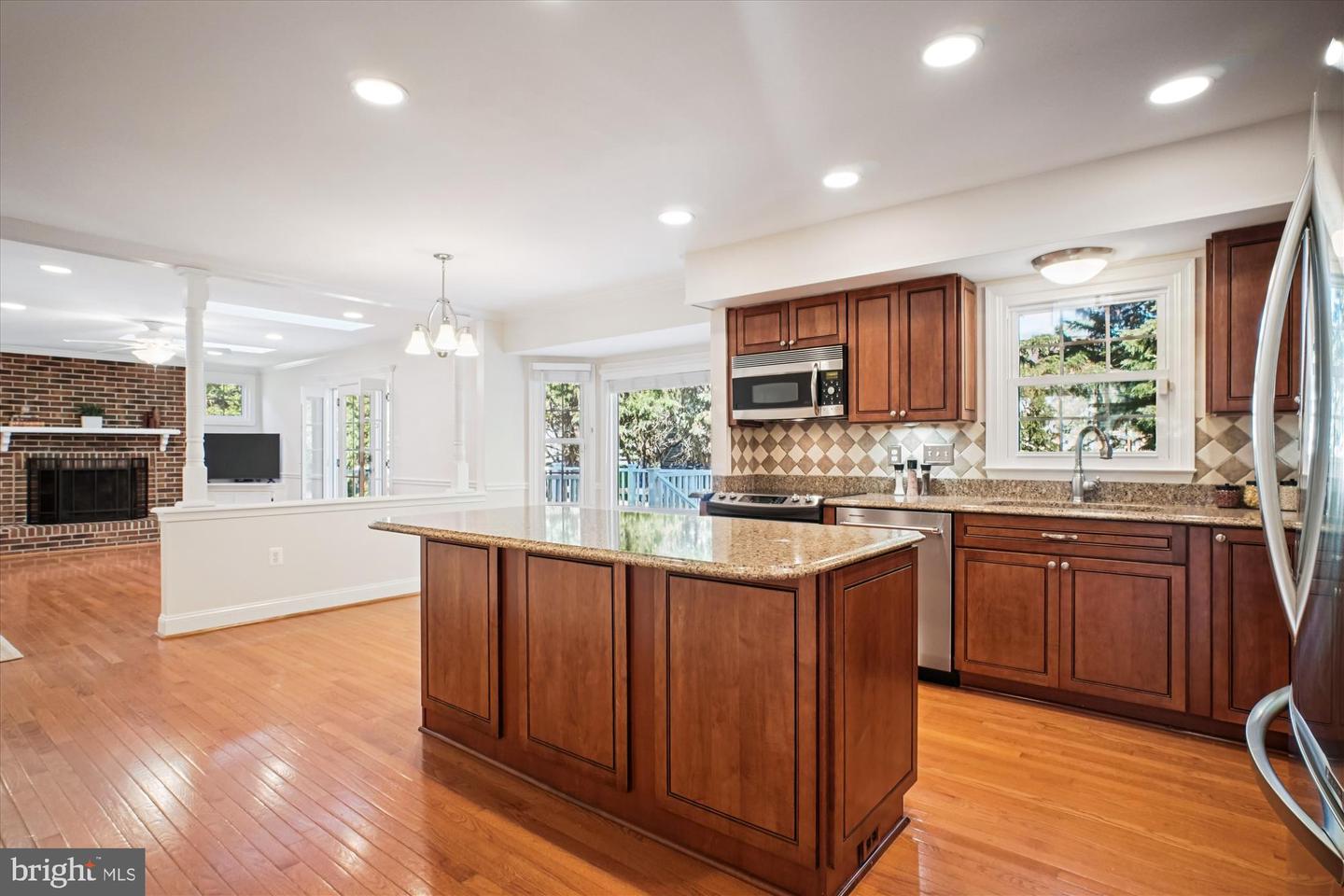 12816 CROSS CREEK LN, HERNDON, Virginia 20171, 5 Bedrooms Bedrooms, ,3 BathroomsBathrooms,Residential,For sale,12816 CROSS CREEK LN,VAFX2277518 MLS # VAFX2277518 12816 CROSS CREEK LN, HERNDON, Virginia 20171, 5 Bedrooms Bedrooms, ,3 BathroomsBathrooms,Residential,For sale,12816 CROSS CREEK LN,VAFX2277518 MLS # VAFX2277518