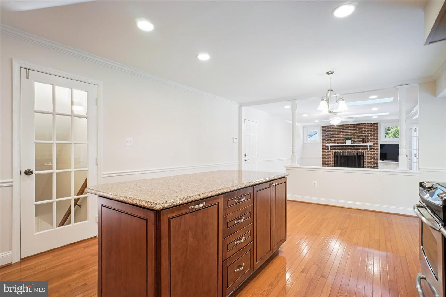 12816 CROSS CREEK LN, HERNDON, Virginia 20171, 5 Bedrooms Bedrooms, ,3 BathroomsBathrooms,Residential,For sale,12816 CROSS CREEK LN,VAFX2277518 MLS # VAFX2277518 12816 CROSS CREEK LN, HERNDON, Virginia 20171, 5 Bedrooms Bedrooms, ,3 BathroomsBathrooms,Residential,For sale,12816 CROSS CREEK LN,VAFX2277518 MLS # VAFX2277518