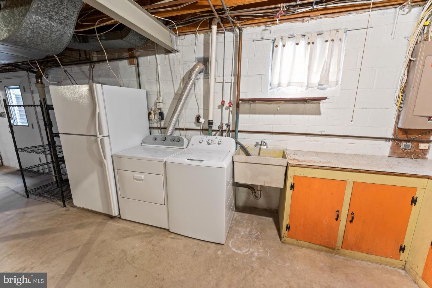 8120 GREELEY BLVD, SPRINGFIELD, Virginia 22152, 5 Bedrooms Bedrooms, 17 Rooms Rooms,3 BathroomsBathrooms,Residential,For sale,8120 GREELEY BLVD,VAFX2277578 MLS # VAFX2277578 8120 GREELEY BLVD, SPRINGFIELD, Virginia 22152, 5 Bedrooms Bedrooms, 17 Rooms Rooms,3 BathroomsBathrooms,Residential,For sale,8120 GREELEY BLVD,VAFX2277578 MLS # VAFX2277578