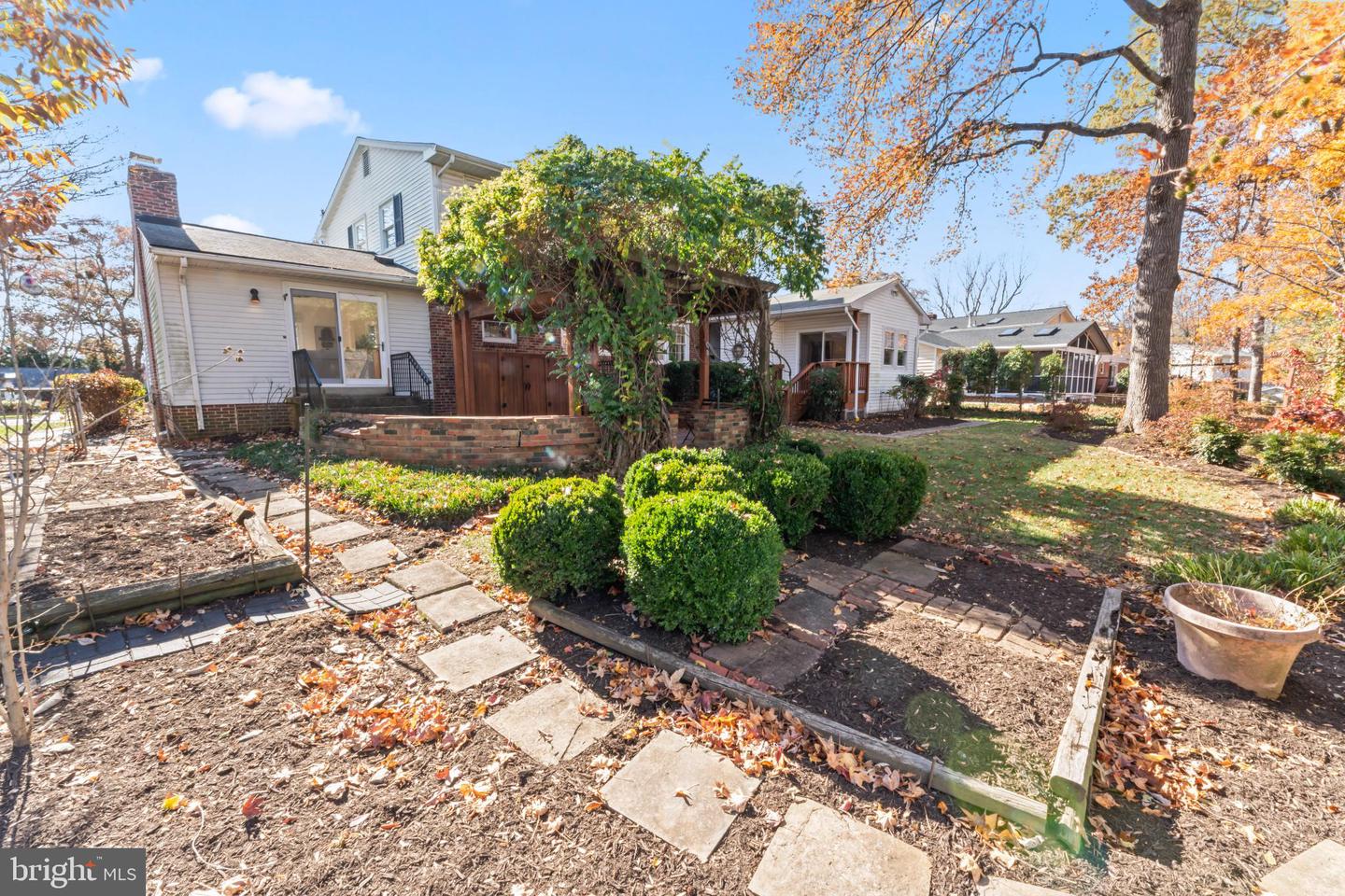 8120 GREELEY BLVD, SPRINGFIELD, Virginia 22152, 5 Bedrooms Bedrooms, 17 Rooms Rooms,3 BathroomsBathrooms,Residential,For sale,8120 GREELEY BLVD,VAFX2277578 MLS # VAFX2277578 8120 GREELEY BLVD, SPRINGFIELD, Virginia 22152, 5 Bedrooms Bedrooms, 17 Rooms Rooms,3 BathroomsBathrooms,Residential,For sale,8120 GREELEY BLVD,VAFX2277578 MLS # VAFX2277578