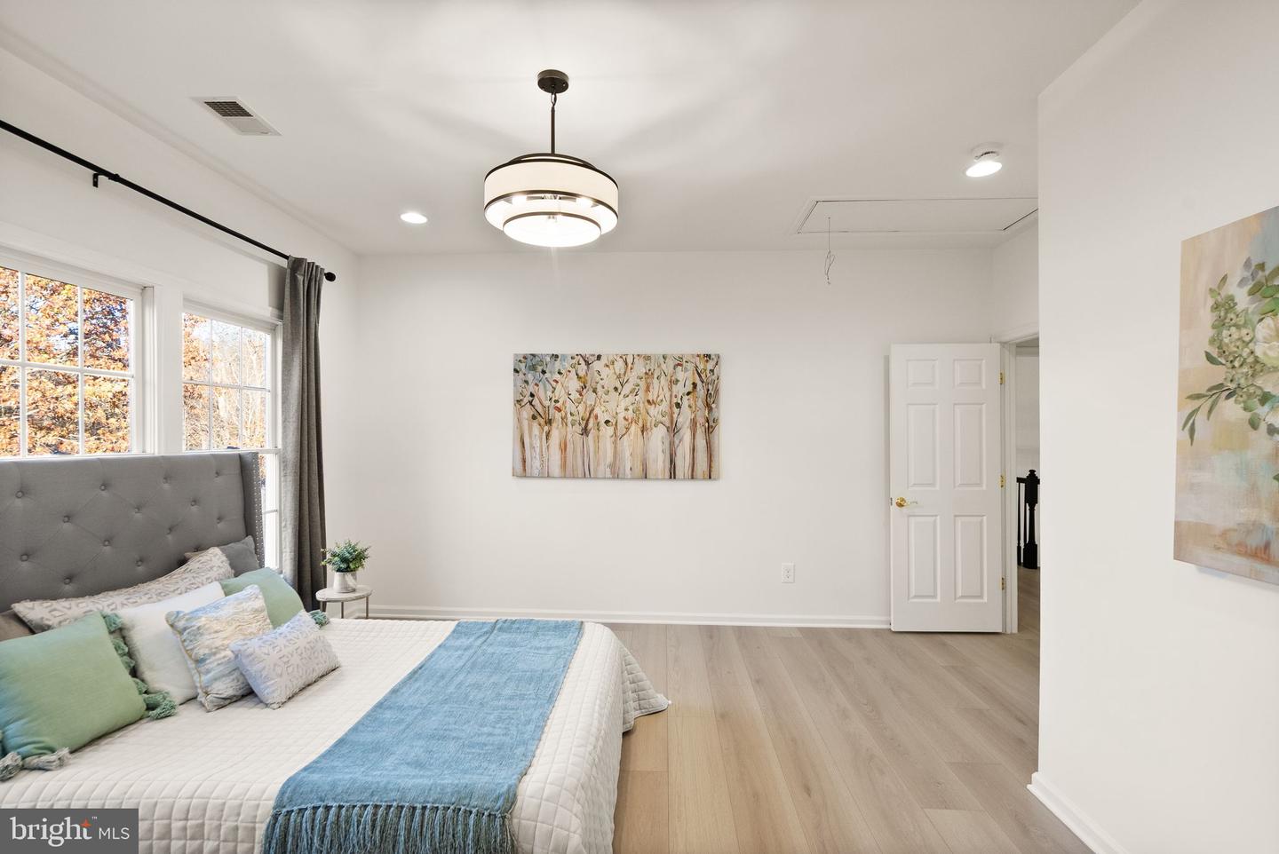 42006 KUDU CT, ALDIE, Virginia 20105, 5 Bedrooms Bedrooms, ,4 BathroomsBathrooms,Residential,For sale,42006 KUDU CT,VALO2110482 MLS # VALO2110482 42006 KUDU CT, ALDIE, Virginia 20105, 5 Bedrooms Bedrooms, ,4 BathroomsBathrooms,Residential,For sale,42006 KUDU CT,VALO2110482 MLS # VALO2110482