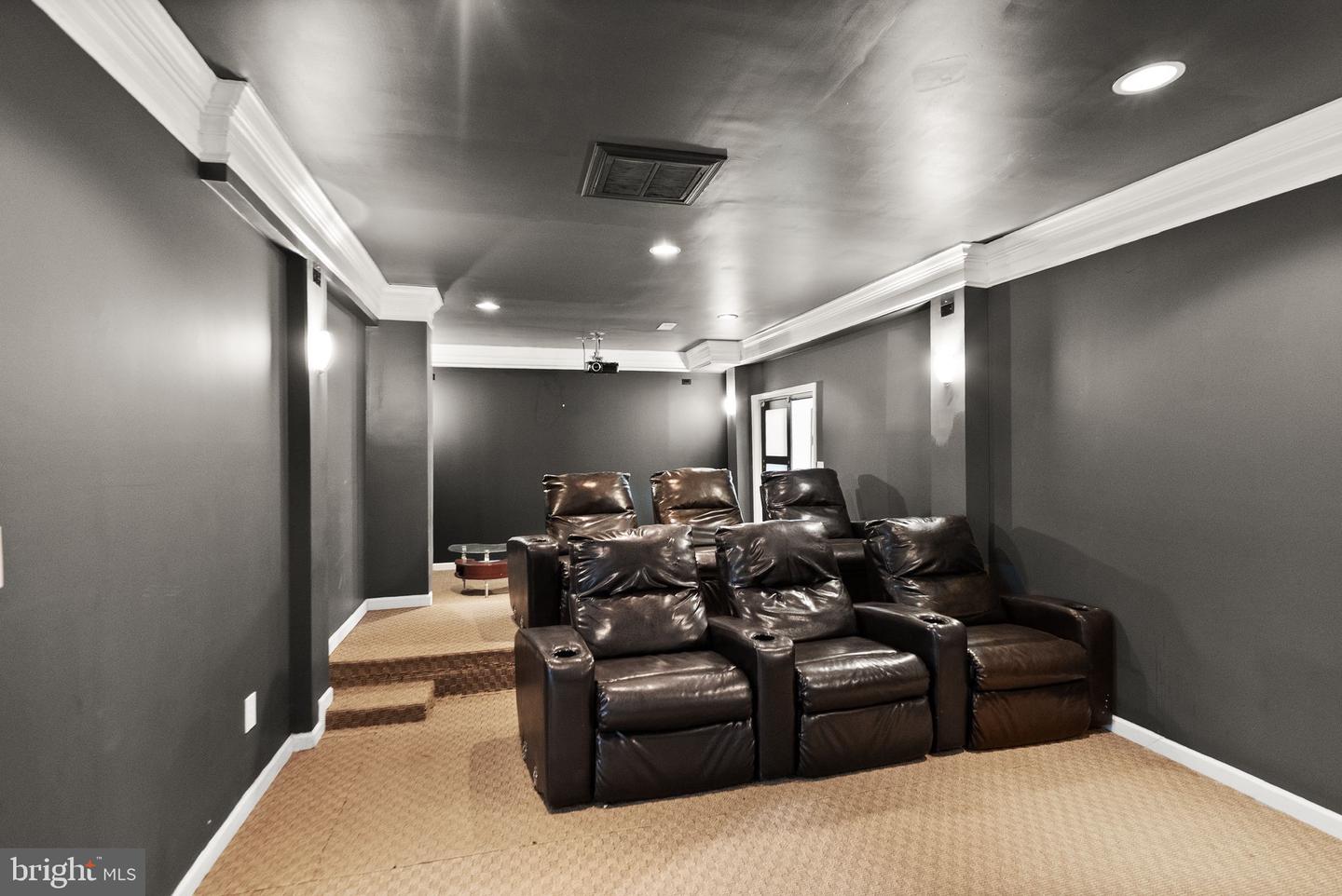 42006 KUDU CT, ALDIE, Virginia 20105, 5 Bedrooms Bedrooms, ,4 BathroomsBathrooms,Residential,For sale,42006 KUDU CT,VALO2110482 MLS # VALO2110482 42006 KUDU CT, ALDIE, Virginia 20105, 5 Bedrooms Bedrooms, ,4 BathroomsBathrooms,Residential,For sale,42006 KUDU CT,VALO2110482 MLS # VALO2110482