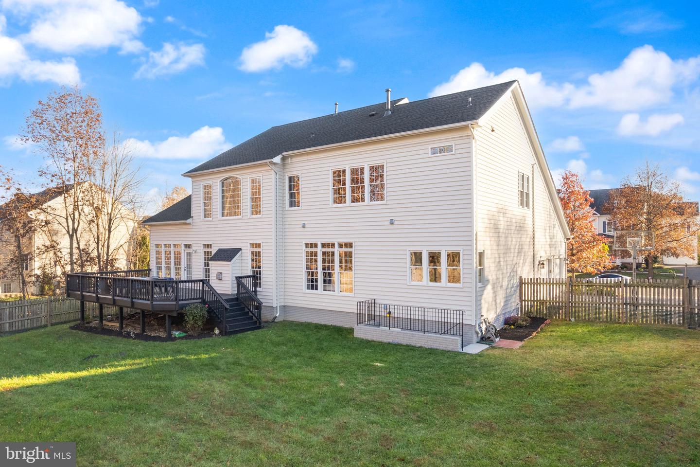 42006 KUDU CT, ALDIE, Virginia 20105, 5 Bedrooms Bedrooms, ,4 BathroomsBathrooms,Residential,For sale,42006 KUDU CT,VALO2110482 MLS # VALO2110482 42006 KUDU CT, ALDIE, Virginia 20105, 5 Bedrooms Bedrooms, ,4 BathroomsBathrooms,Residential,For sale,42006 KUDU CT,VALO2110482 MLS # VALO2110482