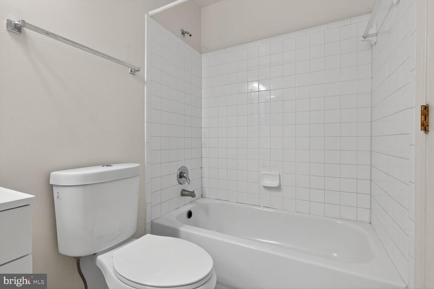 22976 FONTWELL SQ, STERLING, Virginia 20166, 3 Bedrooms Bedrooms, ,3 BathroomsBathrooms,Residential,For sale,22976 FONTWELL SQ,VALO2110512 MLS # VALO2110512 22976 FONTWELL SQ, STERLING, Virginia 20166, 3 Bedrooms Bedrooms, ,3 BathroomsBathrooms,Residential,For sale,22976 FONTWELL SQ,VALO2110512 MLS # VALO2110512