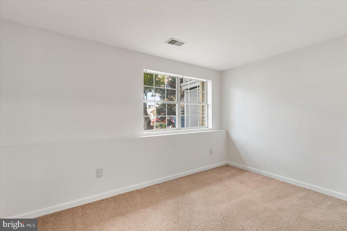 14159 AUTUMN CIR, CENTREVILLE, Virginia 20121, 3 Bedrooms Bedrooms, ,3 BathroomsBathrooms,Residential,For sale,14159 AUTUMN CIR,VAFX2277818 MLS # VAFX2277818 14159 AUTUMN CIR, CENTREVILLE, Virginia 20121, 3 Bedrooms Bedrooms, ,3 BathroomsBathrooms,Residential,For sale,14159 AUTUMN CIR,VAFX2277818 MLS # VAFX2277818