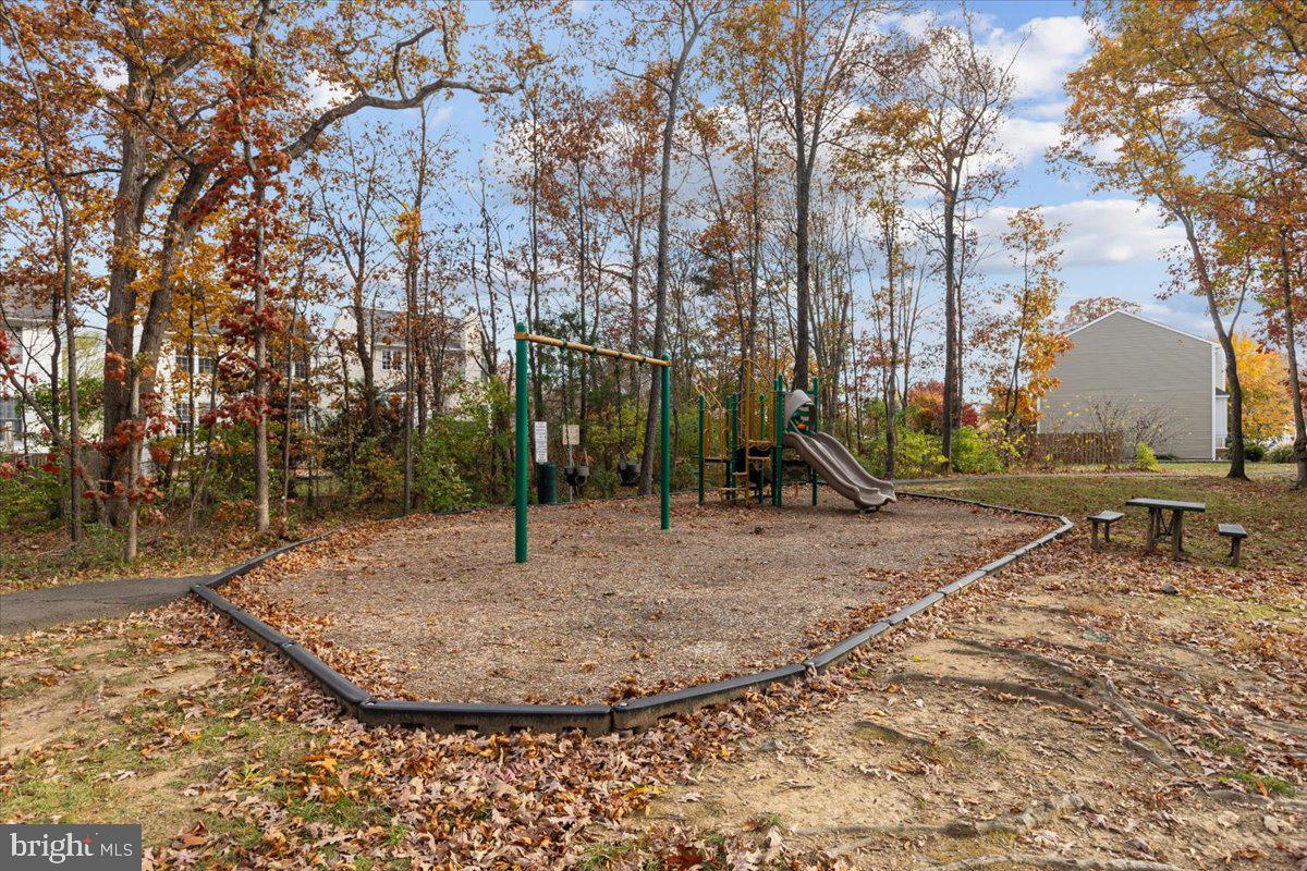 14159 AUTUMN CIR, CENTREVILLE, Virginia 20121, 3 Bedrooms Bedrooms, ,3 BathroomsBathrooms,Residential,For sale,14159 AUTUMN CIR,VAFX2277818 MLS # VAFX2277818 14159 AUTUMN CIR, CENTREVILLE, Virginia 20121, 3 Bedrooms Bedrooms, ,3 BathroomsBathrooms,Residential,For sale,14159 AUTUMN CIR,VAFX2277818 MLS # VAFX2277818