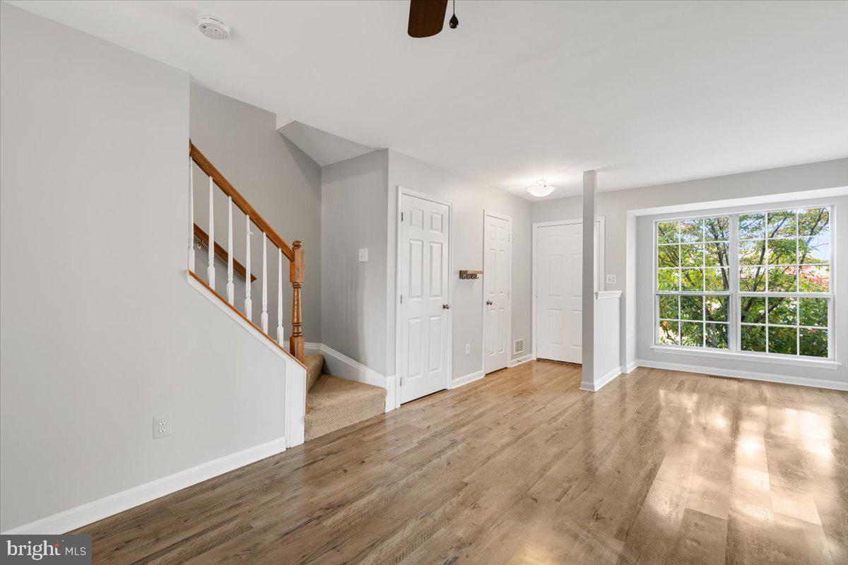 14159 AUTUMN CIR, CENTREVILLE, Virginia 20121, 3 Bedrooms Bedrooms, ,3 BathroomsBathrooms,Residential,For sale,14159 AUTUMN CIR,VAFX2277818 MLS # VAFX2277818 14159 AUTUMN CIR, CENTREVILLE, Virginia 20121, 3 Bedrooms Bedrooms, ,3 BathroomsBathrooms,Residential,For sale,14159 AUTUMN CIR,VAFX2277818 MLS # VAFX2277818