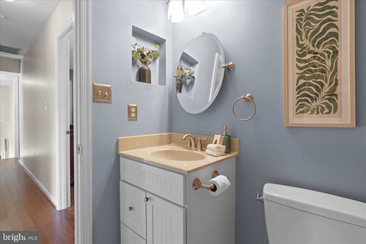 7676 GREEN GARLAND DR, SPRINGFIELD, Virginia 22153, 5 Bedrooms Bedrooms, ,3 BathroomsBathrooms,Residential,For sale,7676 GREEN GARLAND DR,VAFX2277886 MLS # VAFX2277886 7676 GREEN GARLAND DR, SPRINGFIELD, Virginia 22153, 5 Bedrooms Bedrooms, ,3 BathroomsBathrooms,Residential,For sale,7676 GREEN GARLAND DR,VAFX2277886 MLS # VAFX2277886