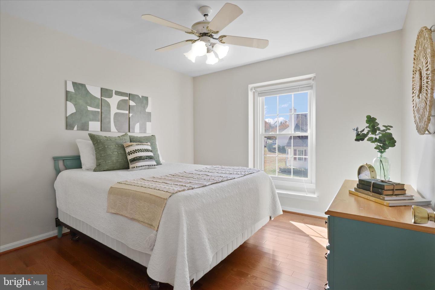 7676 GREEN GARLAND DR, SPRINGFIELD, Virginia 22153, 5 Bedrooms Bedrooms, ,3 BathroomsBathrooms,Residential,For sale,7676 GREEN GARLAND DR,VAFX2277886 MLS # VAFX2277886 7676 GREEN GARLAND DR, SPRINGFIELD, Virginia 22153, 5 Bedrooms Bedrooms, ,3 BathroomsBathrooms,Residential,For sale,7676 GREEN GARLAND DR,VAFX2277886 MLS # VAFX2277886