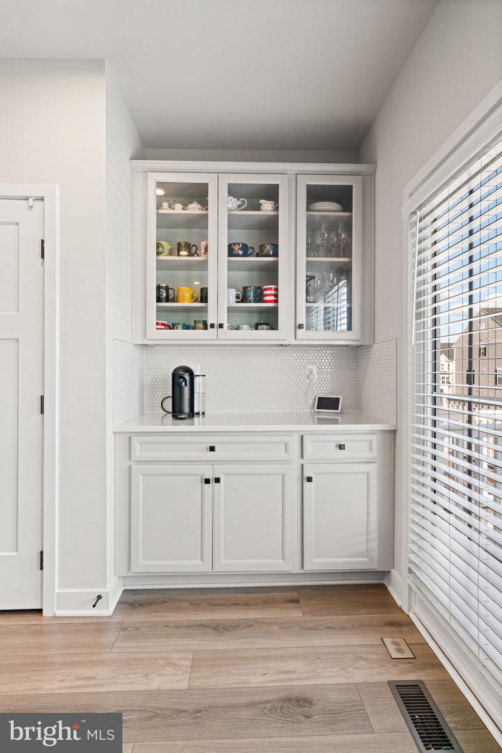 9342 TANFIELD DR, FREDERICKSBURG, Virginia 22408, 4 Bedrooms Bedrooms, ,3 BathroomsBathrooms,Residential,For sale,9342 TANFIELD DR,VASP2037444 MLS # VASP2037444 9342 TANFIELD DR, FREDERICKSBURG, Virginia 22408, 4 Bedrooms Bedrooms, ,3 BathroomsBathrooms,Residential,For sale,9342 TANFIELD DR,VASP2037444 MLS # VASP2037444