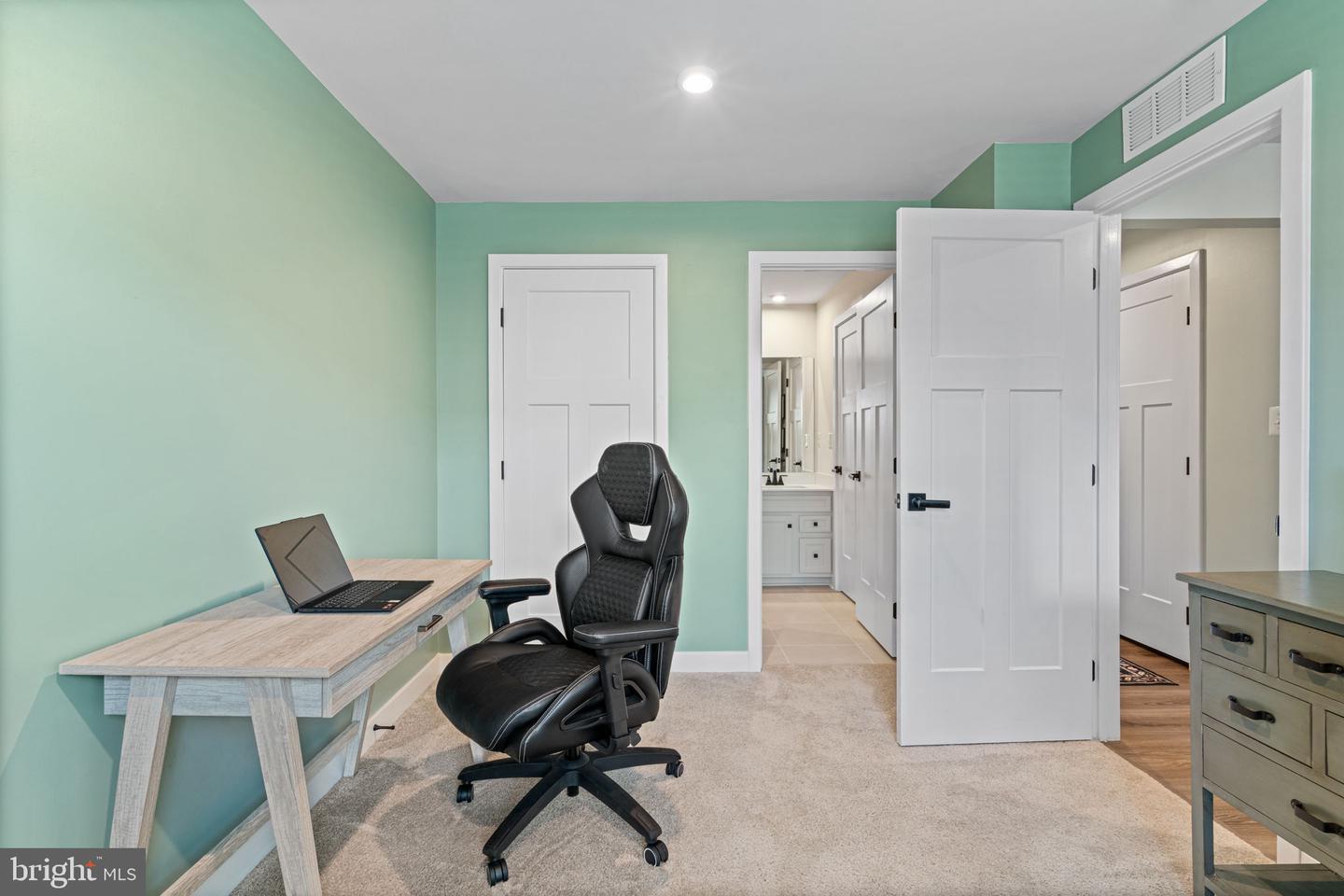 9342 TANFIELD DR, FREDERICKSBURG, Virginia 22408, 4 Bedrooms Bedrooms, ,3 BathroomsBathrooms,Residential,For sale,9342 TANFIELD DR,VASP2037444 MLS # VASP2037444 9342 TANFIELD DR, FREDERICKSBURG, Virginia 22408, 4 Bedrooms Bedrooms, ,3 BathroomsBathrooms,Residential,For sale,9342 TANFIELD DR,VASP2037444 MLS # VASP2037444