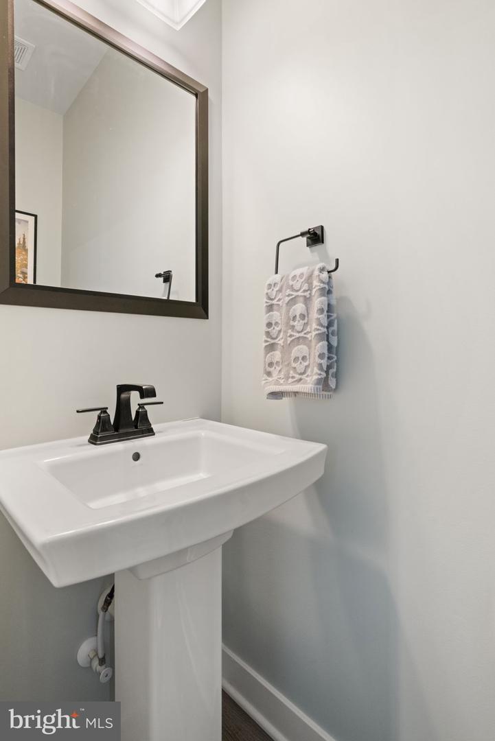 9342 TANFIELD DR, FREDERICKSBURG, Virginia 22408, 4 Bedrooms Bedrooms, ,3 BathroomsBathrooms,Residential,For sale,9342 TANFIELD DR,VASP2037444 MLS # VASP2037444 9342 TANFIELD DR, FREDERICKSBURG, Virginia 22408, 4 Bedrooms Bedrooms, ,3 BathroomsBathrooms,Residential,For sale,9342 TANFIELD DR,VASP2037444 MLS # VASP2037444