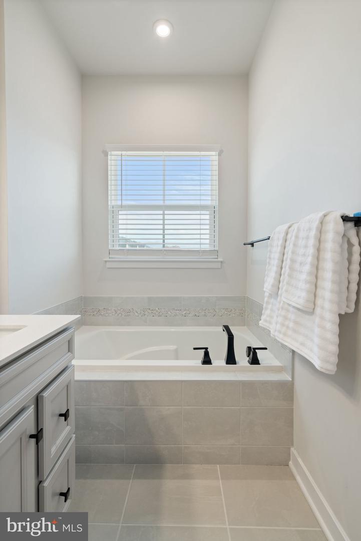 9342 TANFIELD DR, FREDERICKSBURG, Virginia 22408, 4 Bedrooms Bedrooms, ,3 BathroomsBathrooms,Residential,For sale,9342 TANFIELD DR,VASP2037444 MLS # VASP2037444 9342 TANFIELD DR, FREDERICKSBURG, Virginia 22408, 4 Bedrooms Bedrooms, ,3 BathroomsBathrooms,Residential,For sale,9342 TANFIELD DR,VASP2037444 MLS # VASP2037444