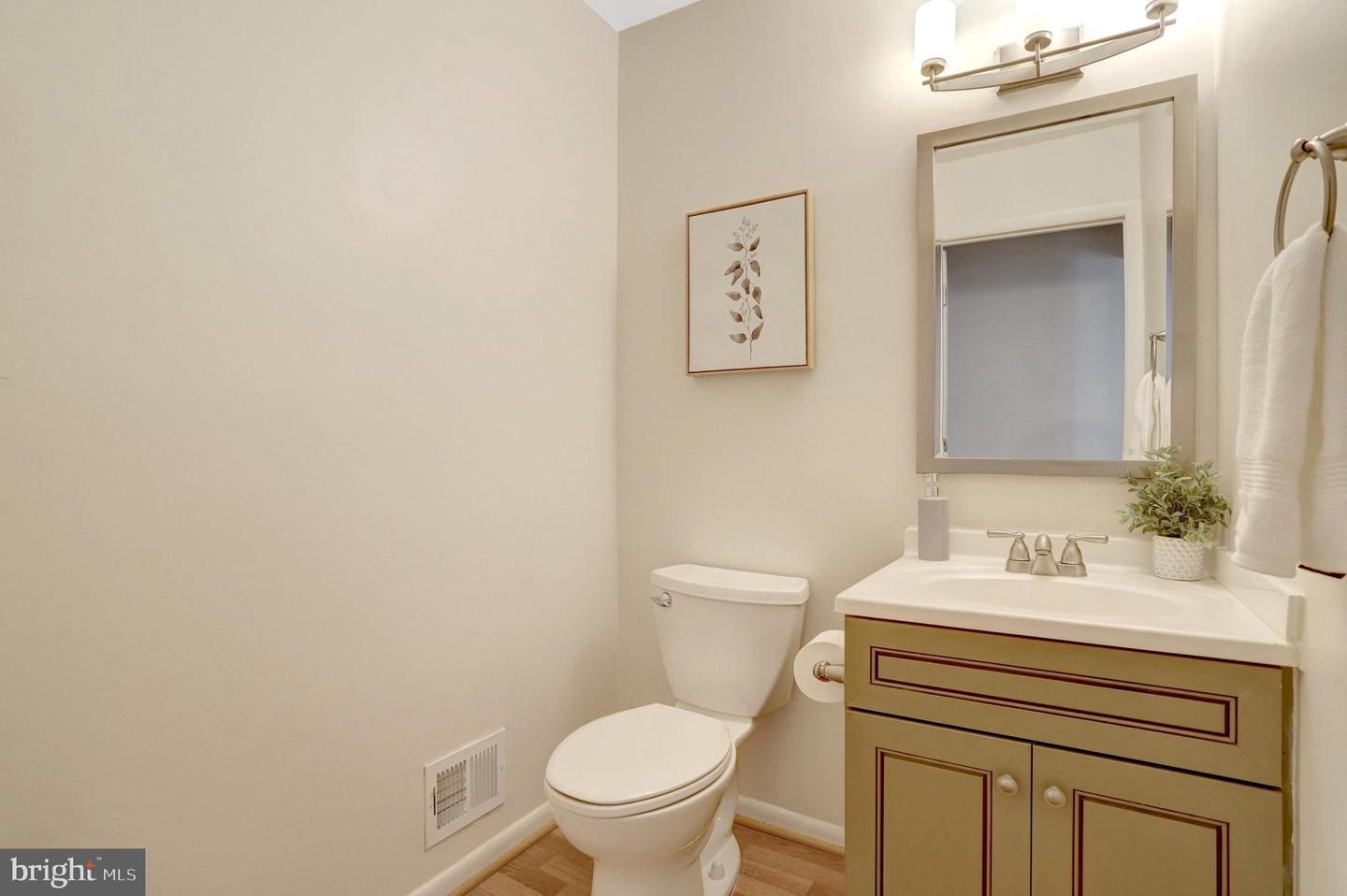 6400 PATIENCE CT, ALEXANDRIA, Virginia 22315, 4 Bedrooms Bedrooms, ,3 BathroomsBathrooms,Residential,For sale,6400 PATIENCE CT,VAFX2278008 MLS # VAFX2278008 6400 PATIENCE CT, ALEXANDRIA, Virginia 22315, 4 Bedrooms Bedrooms, ,3 BathroomsBathrooms,Residential,For sale,6400 PATIENCE CT,VAFX2278008 MLS # VAFX2278008