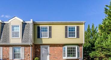 6400 PATIENCE CT, ALEXANDRIA, Virginia 22315, 4 Bedrooms Bedrooms, ,3 BathroomsBathrooms,Residential,For sale,6400 PATIENCE CT,VAFX2278008 MLS # VAFX2278008