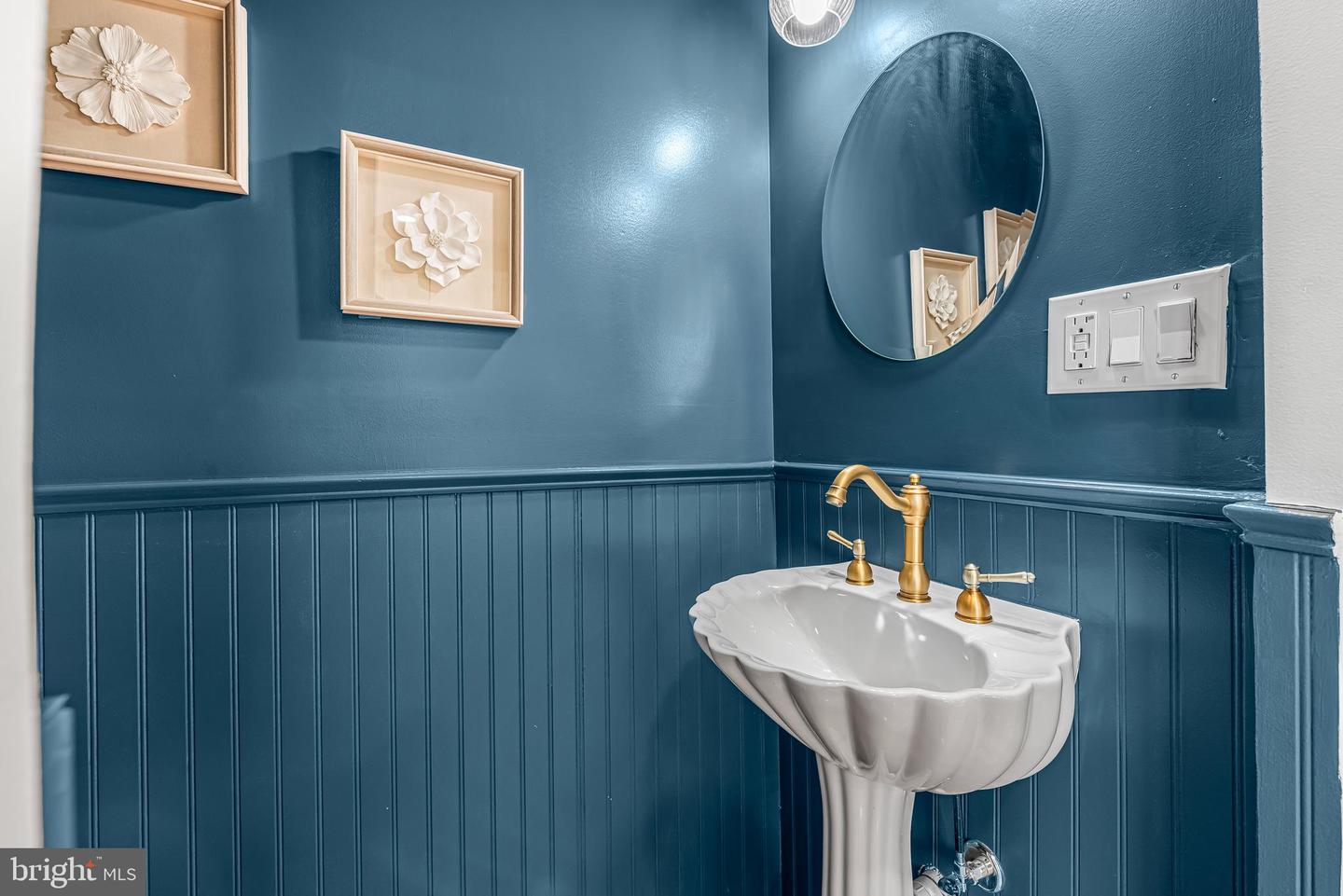 177 V ST NE, WASHINGTON, District Of Columbia 20002, 3 Bedrooms Bedrooms, ,3 BathroomsBathrooms,Residential,For sale,177 V ST NE,DCDC2230576 MLS # DCDC2230576 177 V ST NE, WASHINGTON, District Of Columbia 20002, 3 Bedrooms Bedrooms, ,3 BathroomsBathrooms,Residential,For sale,177 V ST NE,DCDC2230576 MLS # DCDC2230576