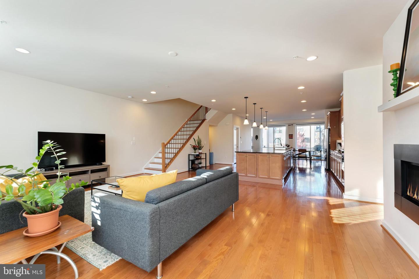 22477 FOUNDATION DR, ASHBURN, Virginia 20148, 5 Bedrooms Bedrooms, ,4 BathroomsBathrooms,Residential,For sale,22477 FOUNDATION DR,VALO2110650 MLS # VALO2110650 22477 FOUNDATION DR, ASHBURN, Virginia 20148, 5 Bedrooms Bedrooms, ,4 BathroomsBathrooms,Residential,For sale,22477 FOUNDATION DR,VALO2110650 MLS # VALO2110650