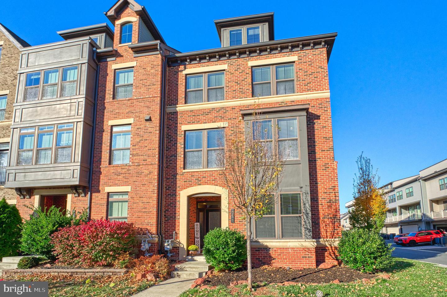 22477 FOUNDATION DR, ASHBURN, Virginia 20148, 5 Bedrooms Bedrooms, ,4 BathroomsBathrooms,Residential,For sale,22477 FOUNDATION DR,VALO2110650 MLS # VALO2110650 22477 FOUNDATION DR, ASHBURN, Virginia 20148, 5 Bedrooms Bedrooms, ,4 BathroomsBathrooms,Residential,For sale,22477 FOUNDATION DR,VALO2110650 MLS # VALO2110650