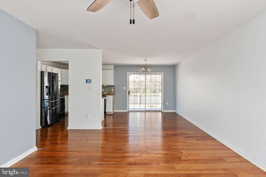 8704 ROMONA CT, FREDERICKSBURG, Virginia 22407, 3 Bedrooms Bedrooms, ,2 BathroomsBathrooms,Residential,8704 ROMONA CT,VASP2037522 MLS # VASP2037522 8704 ROMONA CT, FREDERICKSBURG, Virginia 22407, 3 Bedrooms Bedrooms, ,2 BathroomsBathrooms,Residential,8704 ROMONA CT,VASP2037522 MLS # VASP2037522