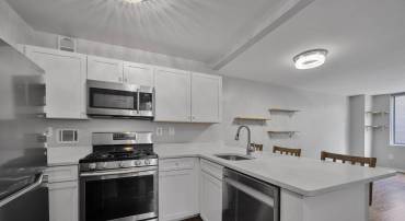 2939 VAN NESS ST NW #405, WASHINGTON, District Of Columbia 20008, 1 Bedroom Bedrooms, ,1 BathroomBathrooms,Residential,For sale,2939 VAN NESS ST NW #405,DCDC2209868 MLS # DCDC2209868