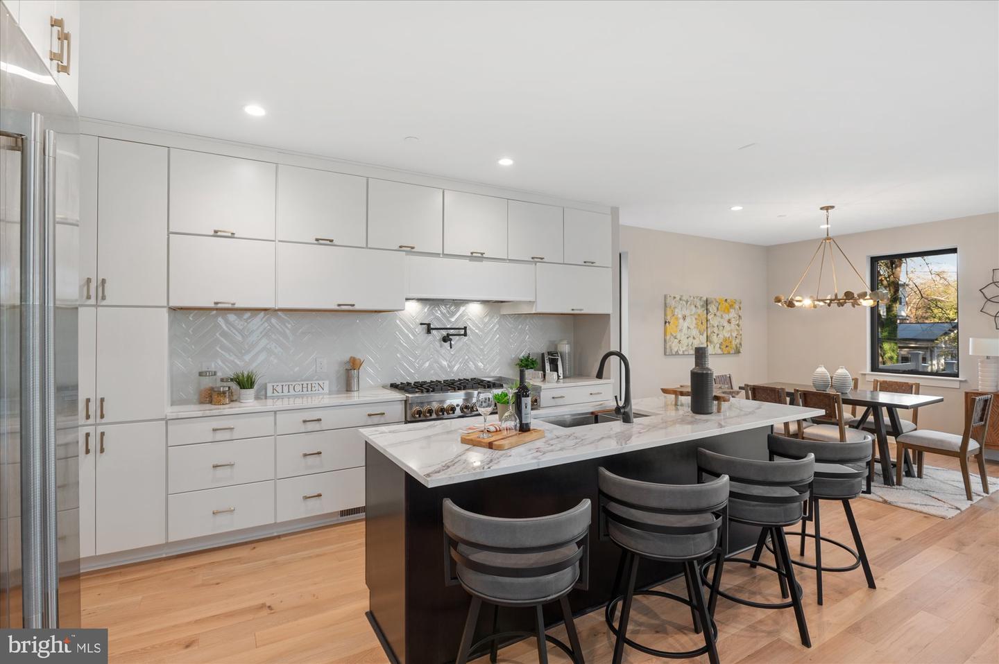 5445 33RD ST NW, WASHINGTON, District Of Columbia 20015, 6 Bedrooms Bedrooms, ,6 BathroomsBathrooms,Residential,For sale,5445 33RD ST NW,DCDC2210308 MLS # DCDC2210308 5445 33RD ST NW, WASHINGTON, District Of Columbia 20015, 6 Bedrooms Bedrooms, ,6 BathroomsBathrooms,Residential,For sale,5445 33RD ST NW,DCDC2210308 MLS # DCDC2210308