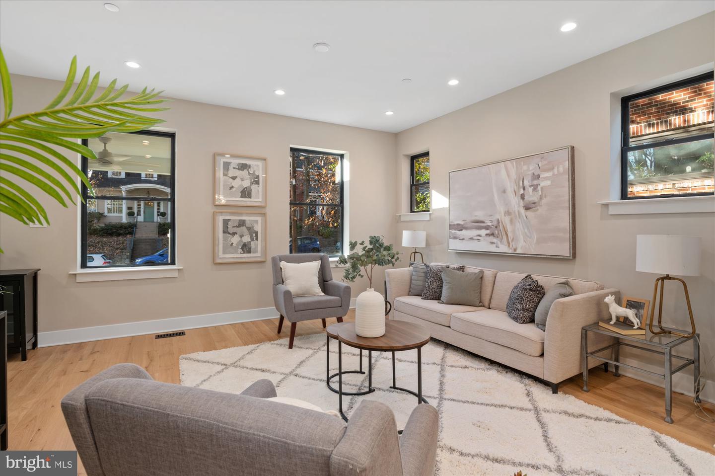 5445 33RD ST NW, WASHINGTON, District Of Columbia 20015, 6 Bedrooms Bedrooms, ,6 BathroomsBathrooms,Residential,For sale,5445 33RD ST NW,DCDC2210308 MLS # DCDC2210308 5445 33RD ST NW, WASHINGTON, District Of Columbia 20015, 6 Bedrooms Bedrooms, ,6 BathroomsBathrooms,Residential,For sale,5445 33RD ST NW,DCDC2210308 MLS # DCDC2210308