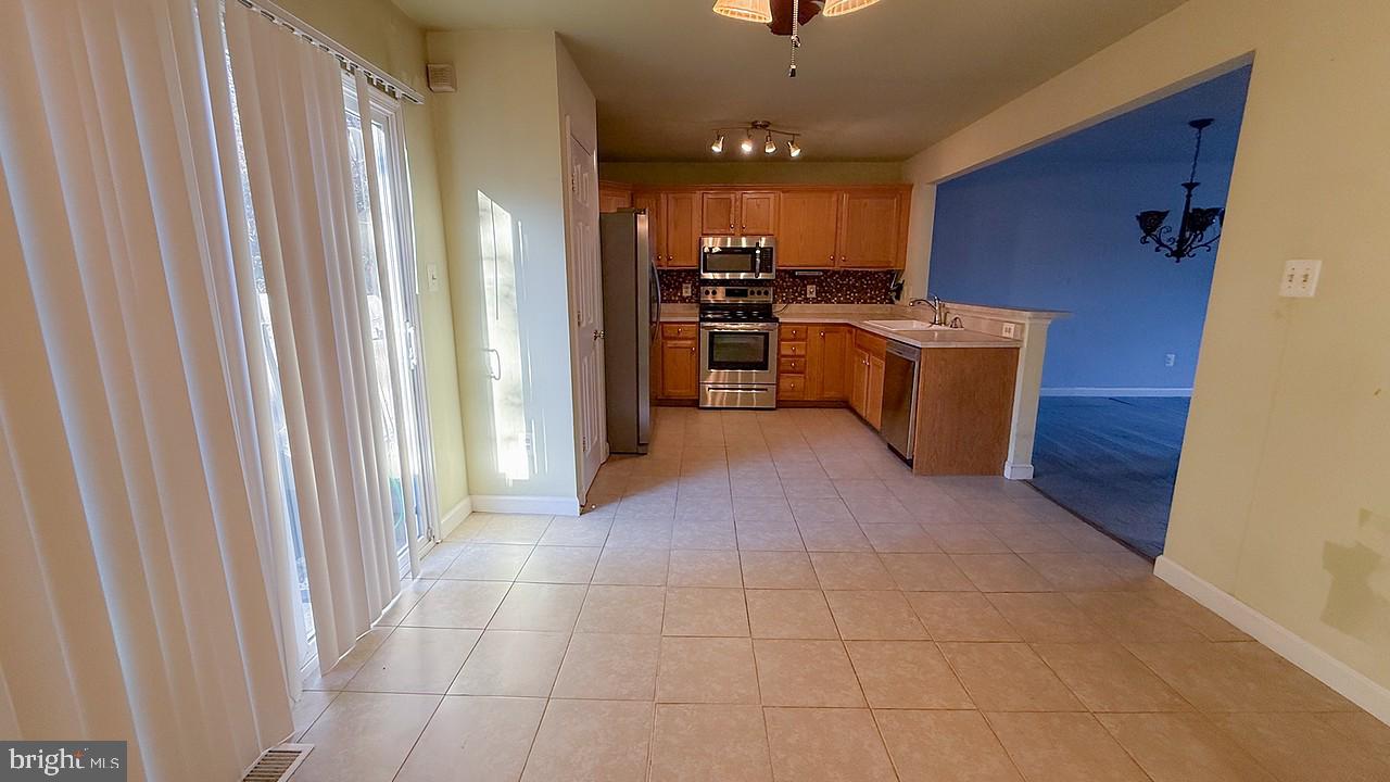 805 GALLOWS CT, CULPEPER, Virginia 22701, 3 Bedrooms Bedrooms, ,2 BathroomsBathrooms,Residential,For sale,805 GALLOWS CT,VACU2011454 MLS # VACU2011454 805 GALLOWS CT, CULPEPER, Virginia 22701, 3 Bedrooms Bedrooms, ,2 BathroomsBathrooms,Residential,For sale,805 GALLOWS CT,VACU2011454 MLS # VACU2011454