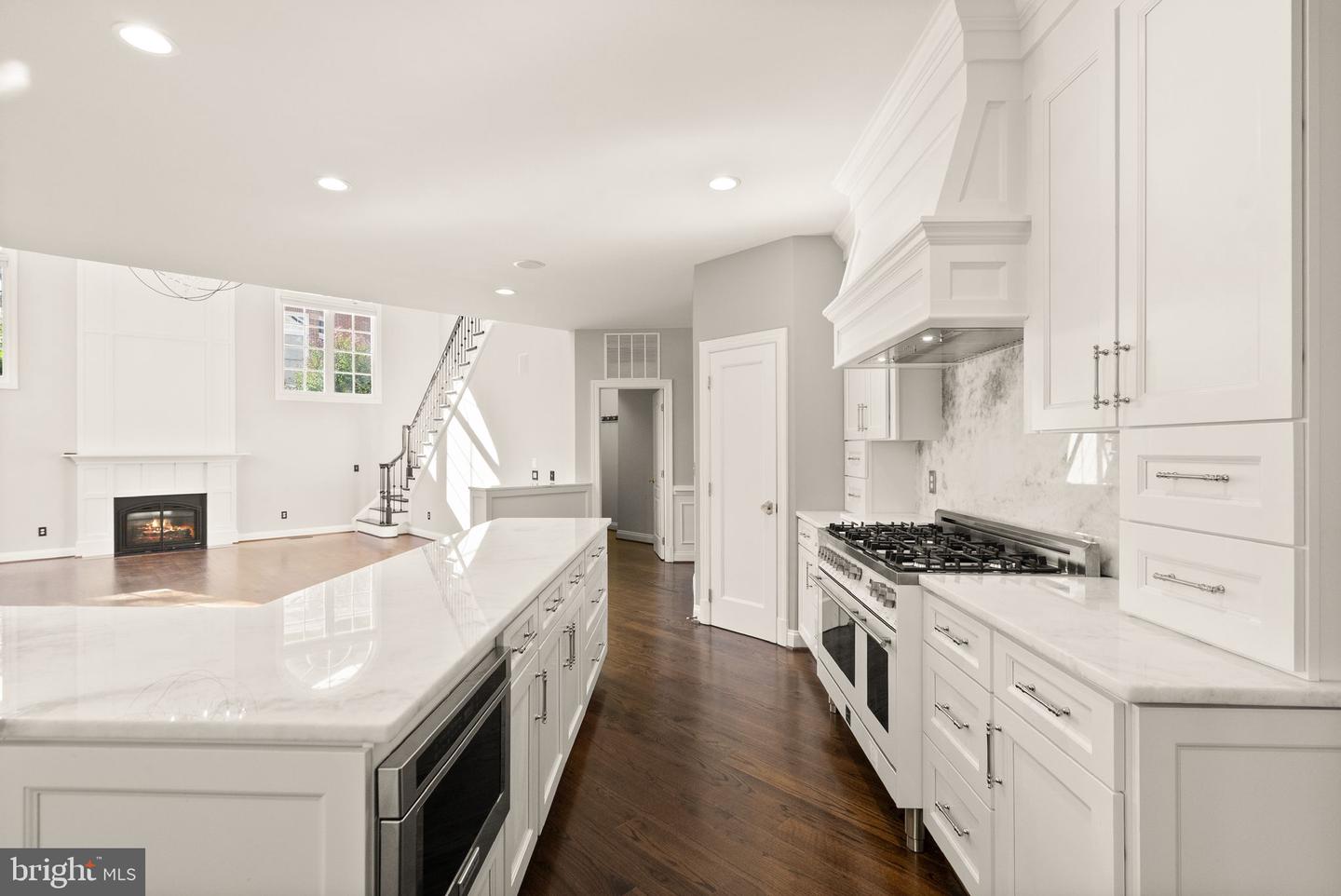 8318 ROXBOROUGH LOOP, GAINESVILLE, Virginia 20155, 5 Bedrooms Bedrooms, ,5 BathroomsBathrooms,Residential,For sale,8318 ROXBOROUGH LOOP,VAPW2103018 MLS # VAPW2103018 8318 ROXBOROUGH LOOP, GAINESVILLE, Virginia 20155, 5 Bedrooms Bedrooms, ,5 BathroomsBathrooms,Residential,For sale,8318 ROXBOROUGH LOOP,VAPW2103018 MLS # VAPW2103018