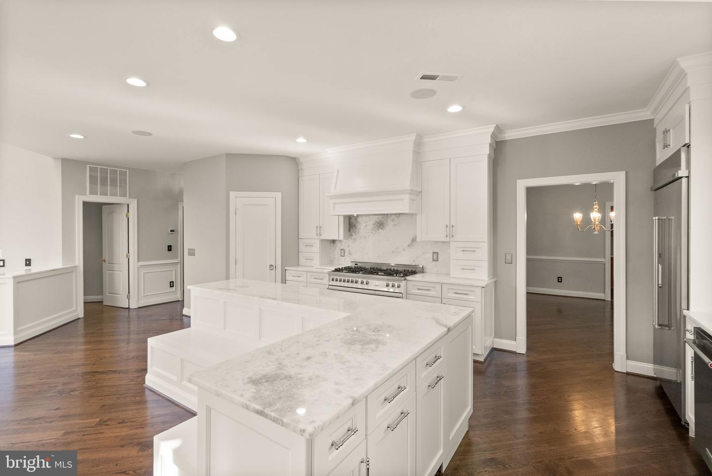 8318 ROXBOROUGH LOOP, GAINESVILLE, Virginia 20155, 5 Bedrooms Bedrooms, ,5 BathroomsBathrooms,Residential,For sale,8318 ROXBOROUGH LOOP,VAPW2103018 MLS # VAPW2103018 8318 ROXBOROUGH LOOP, GAINESVILLE, Virginia 20155, 5 Bedrooms Bedrooms, ,5 BathroomsBathrooms,Residential,For sale,8318 ROXBOROUGH LOOP,VAPW2103018 MLS # VAPW2103018