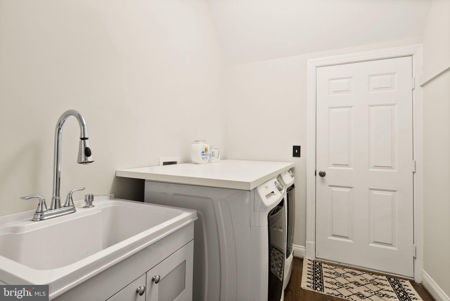 8318 ROXBOROUGH LOOP, GAINESVILLE, Virginia 20155, 5 Bedrooms Bedrooms, ,5 BathroomsBathrooms,Residential,For sale,8318 ROXBOROUGH LOOP,VAPW2103018 MLS # VAPW2103018 8318 ROXBOROUGH LOOP, GAINESVILLE, Virginia 20155, 5 Bedrooms Bedrooms, ,5 BathroomsBathrooms,Residential,For sale,8318 ROXBOROUGH LOOP,VAPW2103018 MLS # VAPW2103018