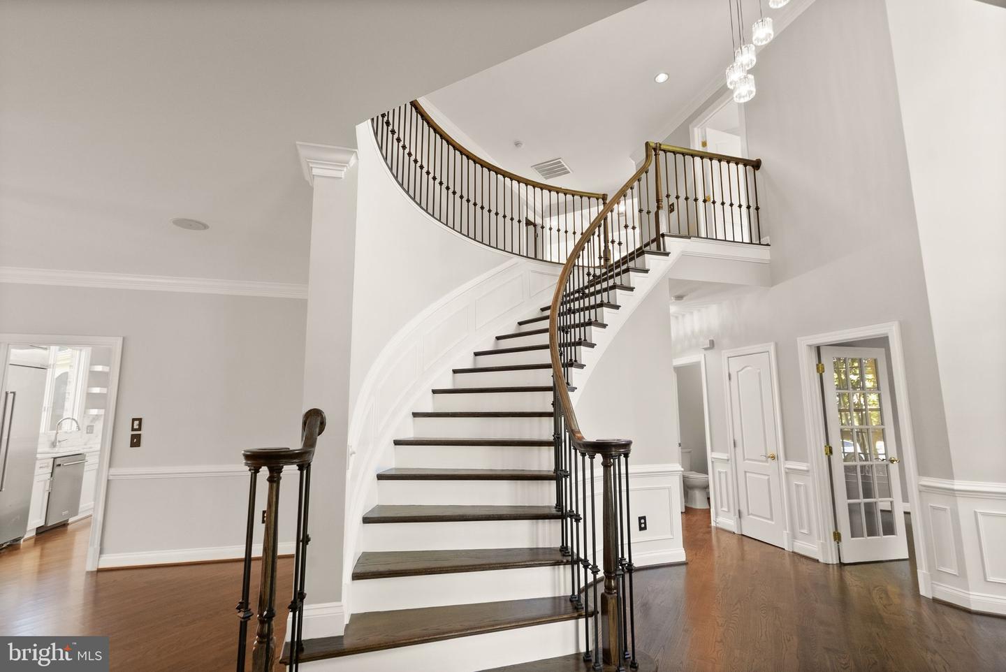 8318 ROXBOROUGH LOOP, GAINESVILLE, Virginia 20155, 5 Bedrooms Bedrooms, ,5 BathroomsBathrooms,Residential,For sale,8318 ROXBOROUGH LOOP,VAPW2103018 MLS # VAPW2103018 8318 ROXBOROUGH LOOP, GAINESVILLE, Virginia 20155, 5 Bedrooms Bedrooms, ,5 BathroomsBathrooms,Residential,For sale,8318 ROXBOROUGH LOOP,VAPW2103018 MLS # VAPW2103018