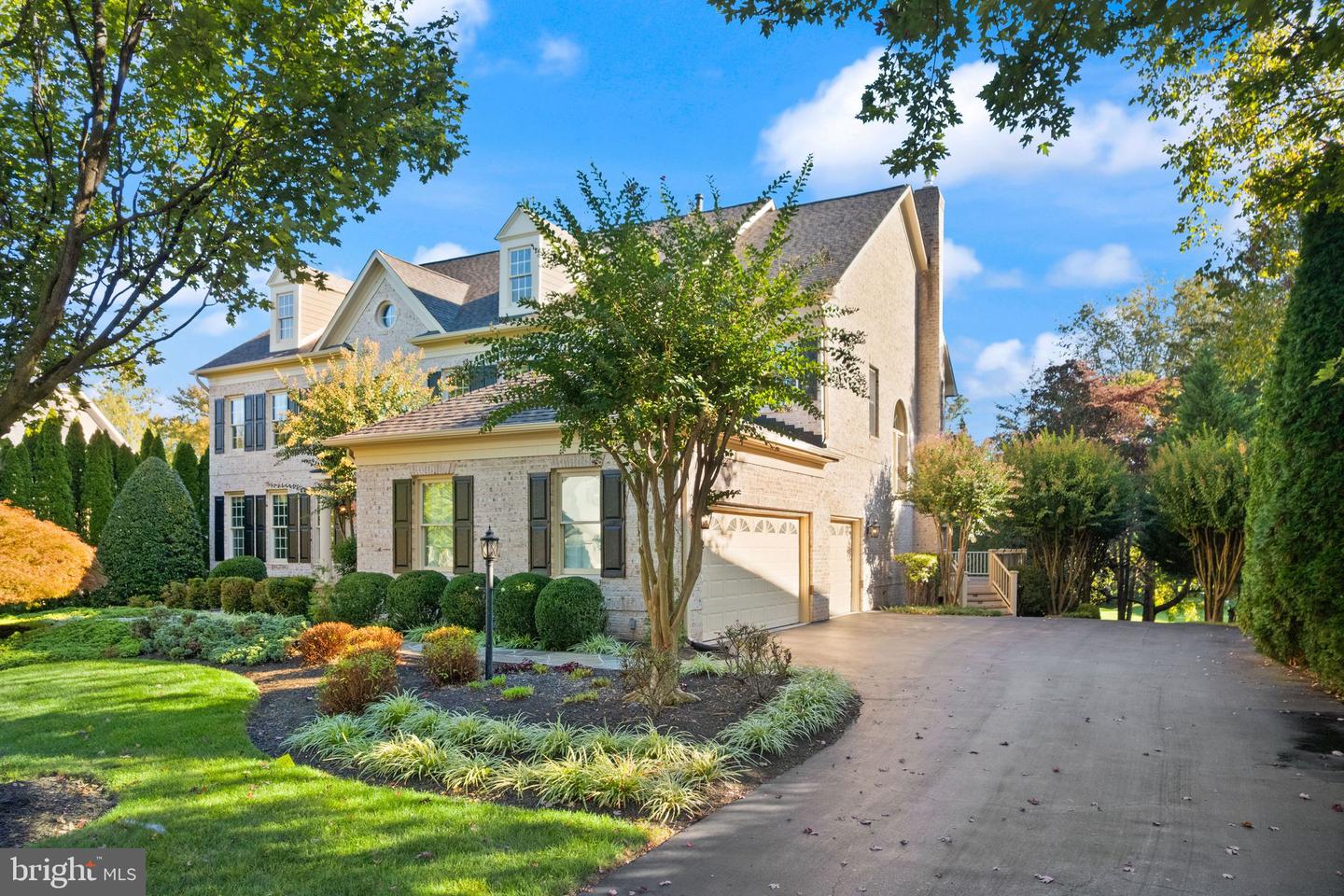 8318 ROXBOROUGH LOOP, GAINESVILLE, Virginia 20155, 5 Bedrooms Bedrooms, ,5 BathroomsBathrooms,Residential,For sale,8318 ROXBOROUGH LOOP,VAPW2103018 MLS # VAPW2103018 8318 ROXBOROUGH LOOP, GAINESVILLE, Virginia 20155, 5 Bedrooms Bedrooms, ,5 BathroomsBathrooms,Residential,For sale,8318 ROXBOROUGH LOOP,VAPW2103018 MLS # VAPW2103018