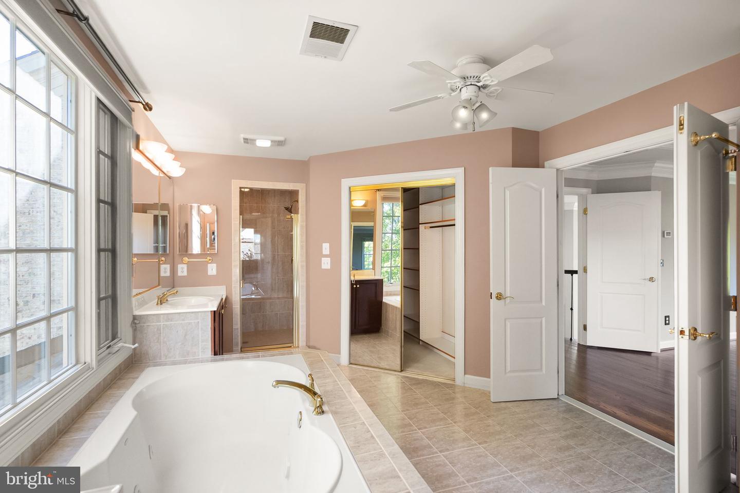 8318 ROXBOROUGH LOOP, GAINESVILLE, Virginia 20155, 5 Bedrooms Bedrooms, ,5 BathroomsBathrooms,Residential,For sale,8318 ROXBOROUGH LOOP,VAPW2103018 MLS # VAPW2103018 8318 ROXBOROUGH LOOP, GAINESVILLE, Virginia 20155, 5 Bedrooms Bedrooms, ,5 BathroomsBathrooms,Residential,For sale,8318 ROXBOROUGH LOOP,VAPW2103018 MLS # VAPW2103018