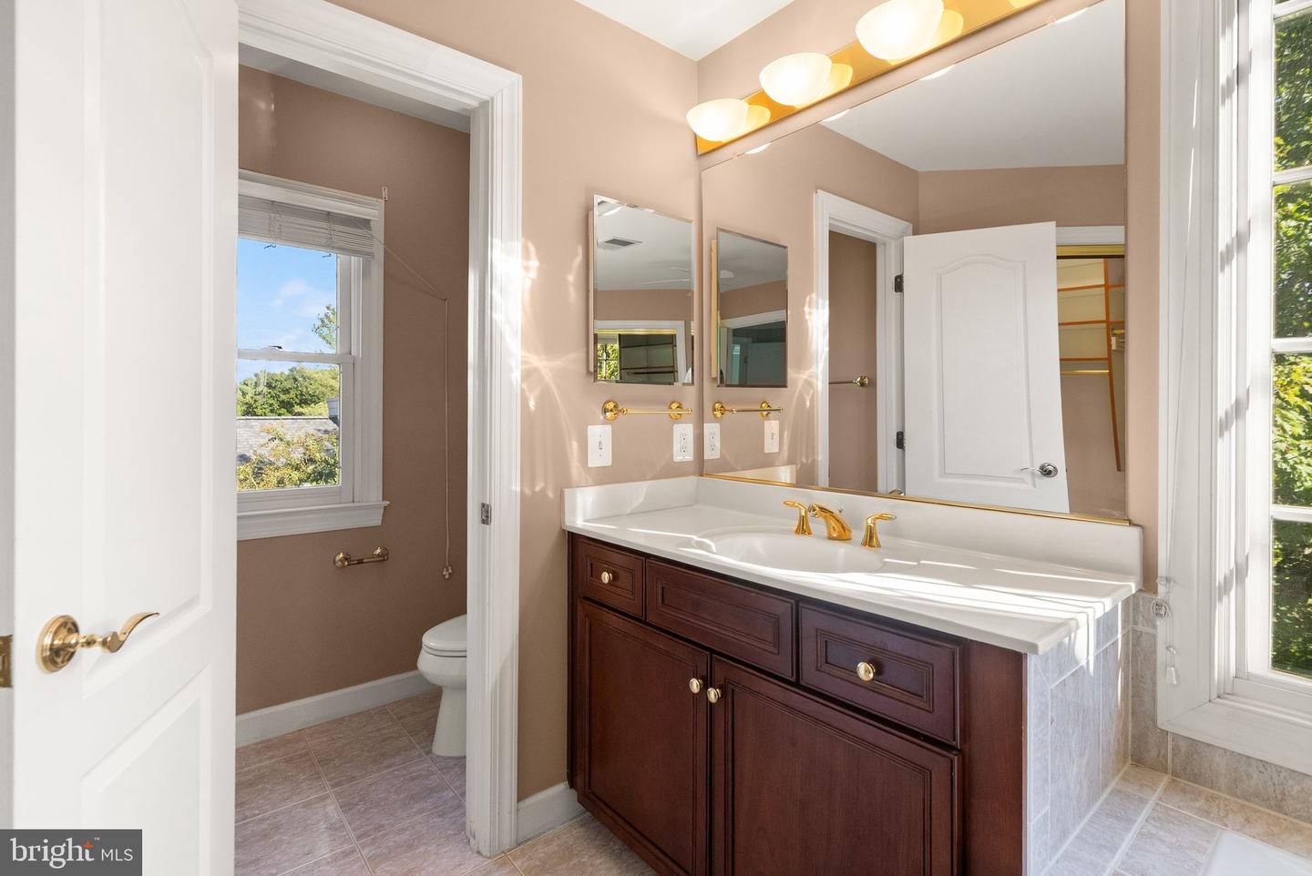 8318 ROXBOROUGH LOOP, GAINESVILLE, Virginia 20155, 5 Bedrooms Bedrooms, ,5 BathroomsBathrooms,Residential,For sale,8318 ROXBOROUGH LOOP,VAPW2103018 MLS # VAPW2103018 8318 ROXBOROUGH LOOP, GAINESVILLE, Virginia 20155, 5 Bedrooms Bedrooms, ,5 BathroomsBathrooms,Residential,For sale,8318 ROXBOROUGH LOOP,VAPW2103018 MLS # VAPW2103018