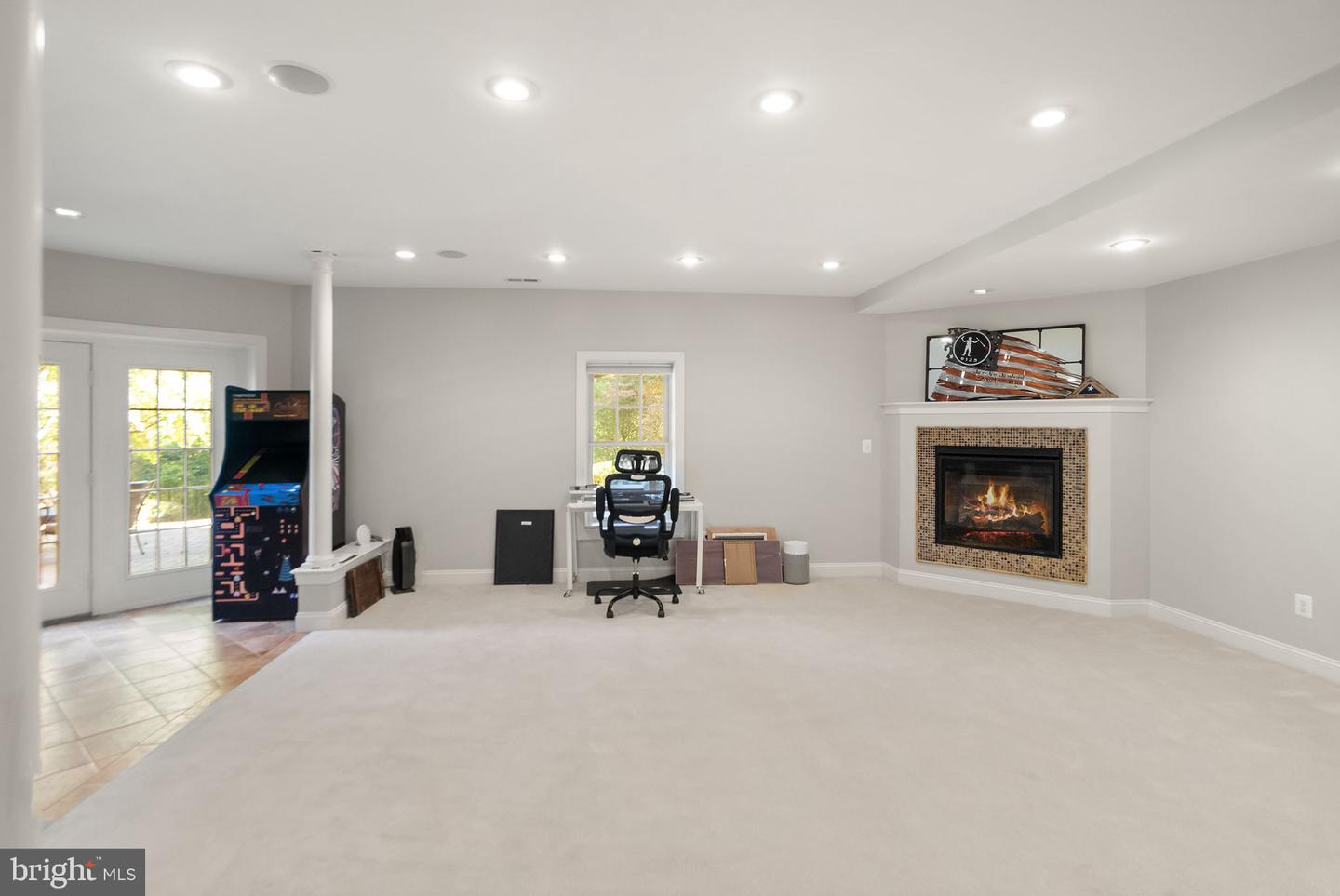 8318 ROXBOROUGH LOOP, GAINESVILLE, Virginia 20155, 5 Bedrooms Bedrooms, ,5 BathroomsBathrooms,Residential,For sale,8318 ROXBOROUGH LOOP,VAPW2103018 MLS # VAPW2103018 8318 ROXBOROUGH LOOP, GAINESVILLE, Virginia 20155, 5 Bedrooms Bedrooms, ,5 BathroomsBathrooms,Residential,For sale,8318 ROXBOROUGH LOOP,VAPW2103018 MLS # VAPW2103018