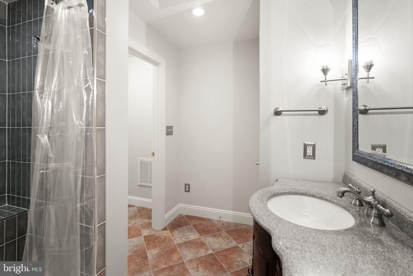 8318 ROXBOROUGH LOOP, GAINESVILLE, Virginia 20155, 5 Bedrooms Bedrooms, ,5 BathroomsBathrooms,Residential,For sale,8318 ROXBOROUGH LOOP,VAPW2103018 MLS # VAPW2103018 8318 ROXBOROUGH LOOP, GAINESVILLE, Virginia 20155, 5 Bedrooms Bedrooms, ,5 BathroomsBathrooms,Residential,For sale,8318 ROXBOROUGH LOOP,VAPW2103018 MLS # VAPW2103018