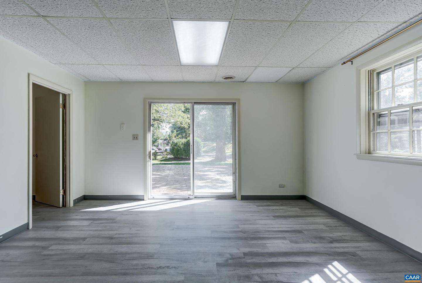 100 ELKHORN RD, CHARLOTTESVILLE, Virginia 22903, 3 Bedrooms Bedrooms, ,3 BathroomsBathrooms,Residential,For sale,100 ELKHORN RD,668857 MLS # 668857 100 ELKHORN RD, CHARLOTTESVILLE, Virginia 22903, 3 Bedrooms Bedrooms, ,3 BathroomsBathrooms,Residential,For sale,100 ELKHORN RD,668857 MLS # 668857