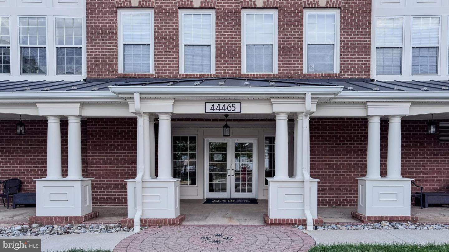 44465 CHAMBERLAIN TER #103, ASHBURN, Virginia 20147, 2 Bedrooms Bedrooms, ,2 BathroomsBathrooms,Residential,For sale,44465 CHAMBERLAIN TER #103,VALO2107166 MLS # VALO2107166 44465 CHAMBERLAIN TER #103, ASHBURN, Virginia 20147, 2 Bedrooms Bedrooms, ,2 BathroomsBathrooms,Residential,For sale,44465 CHAMBERLAIN TER #103,VALO2107166 MLS # VALO2107166