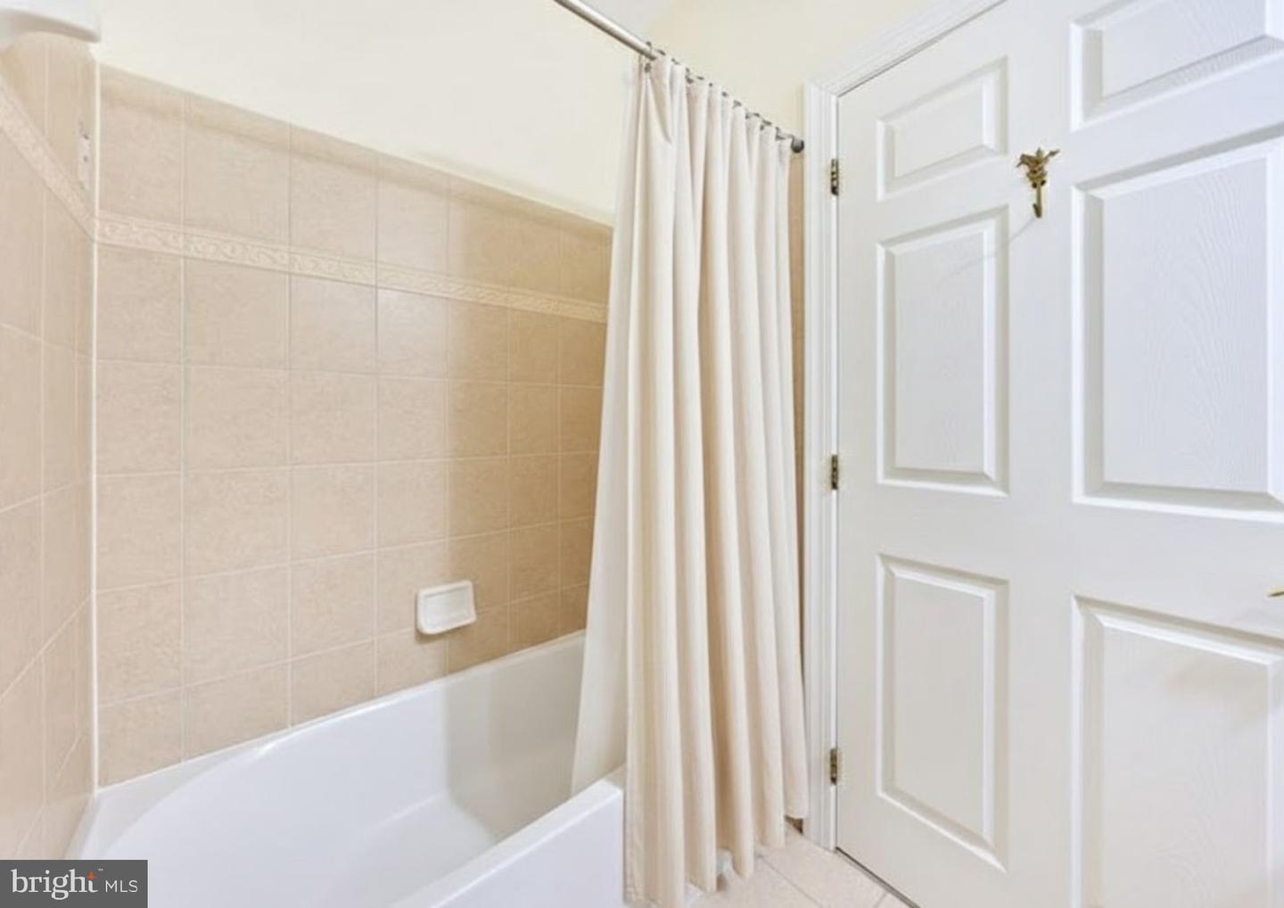 44465 CHAMBERLAIN TER #103, ASHBURN, Virginia 20147, 2 Bedrooms Bedrooms, ,2 BathroomsBathrooms,Residential,For sale,44465 CHAMBERLAIN TER #103,VALO2107166 MLS # VALO2107166