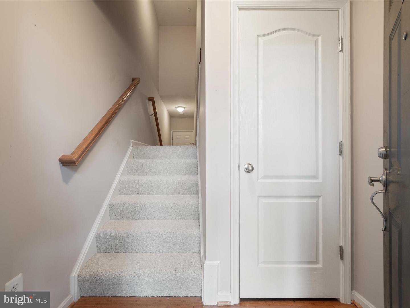 19264 KOSLOWSKI SQ, LEESBURG, Virginia 20176, 3 Bedrooms Bedrooms, ,2 BathroomsBathrooms,Residential,For sale,19264 KOSLOWSKI SQ,VALO2107342 MLS # VALO2107342 19264 KOSLOWSKI SQ, LEESBURG, Virginia 20176, 3 Bedrooms Bedrooms, ,2 BathroomsBathrooms,Residential,For sale,19264 KOSLOWSKI SQ,VALO2107342 MLS # VALO2107342