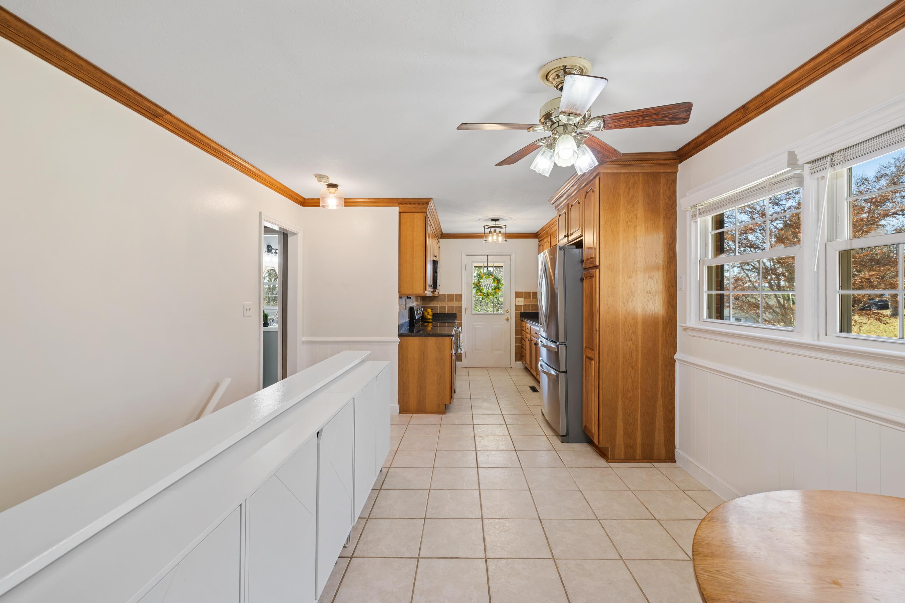 582 HILLTOP DR, STAUNTON, Virginia 24401, 4 Bedrooms Bedrooms, ,2 BathroomsBathrooms,Residential,582 HILLTOP DR,671112 MLS # 671112 582 HILLTOP DR, STAUNTON, Virginia 24401, 4 Bedrooms Bedrooms, ,2 BathroomsBathrooms,Residential,582 HILLTOP DR,671112 MLS # 671112